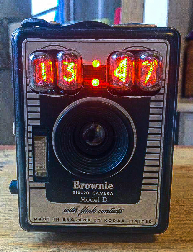 Brownie SIX-20 model D Nixie Clock Camera